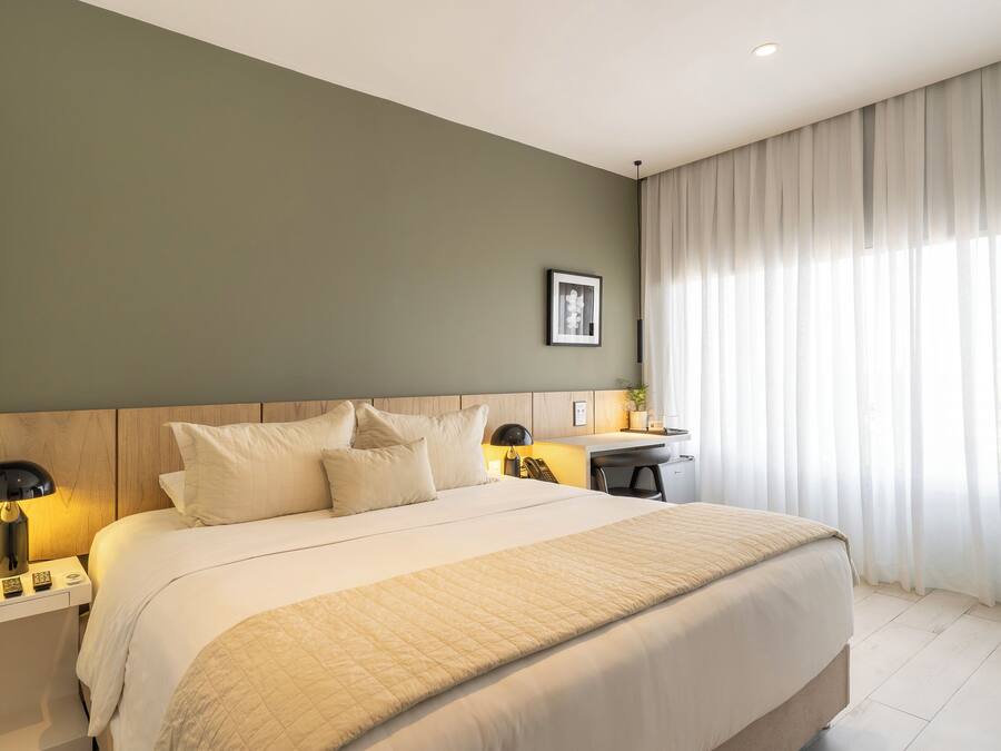 Standard Double or Twin Room | Premium bedding, down duvets, memory-foam beds, minibar