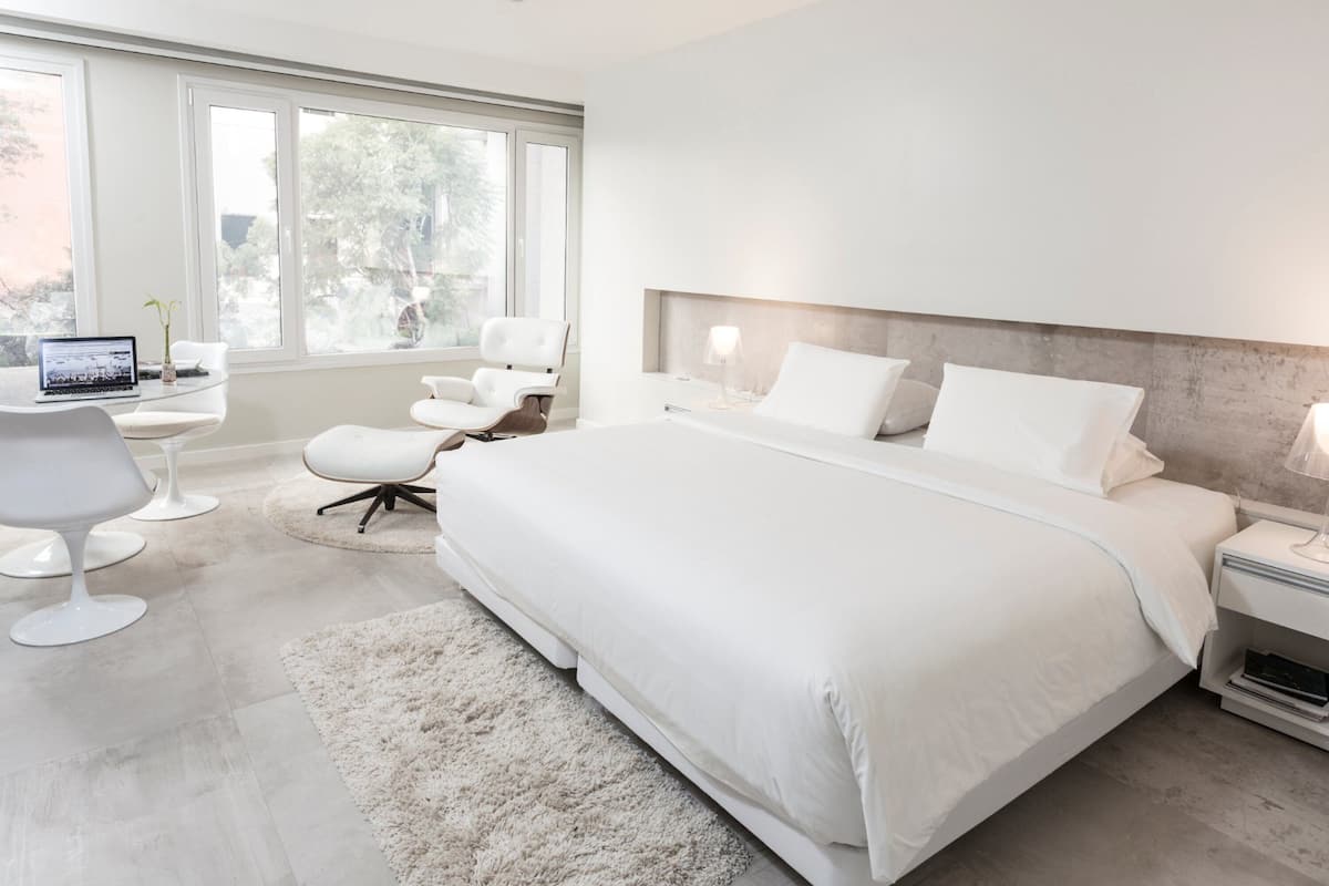 Deluxe Double or Twin Room (Gold)