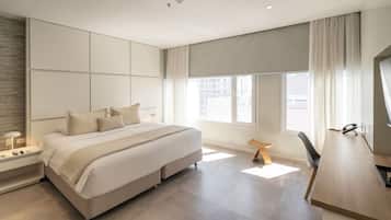 Comfort Double or Twin Room (Silver) | Premium bedding, down comforters, memory foam beds, minibar