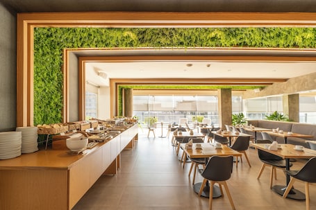 Free daily full breakfast. The Hub Urban Hotel
