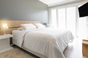 Standard-Doppel- oder -Zweibettzimmer | Hochwertige Bettwaren, Daunenbettdecken