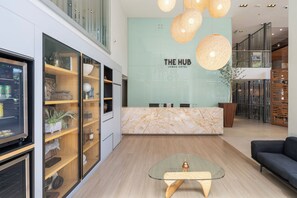 Reception - The Hub Urban Hotel (Asunción)
