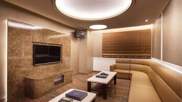 Karaoke room