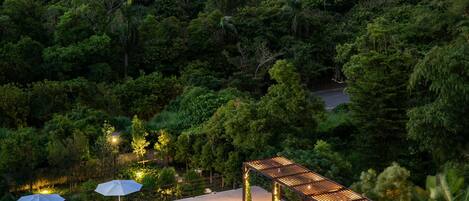 Outdoor pool, open 3:00 PM to 7:00 PM, pool umbrellas, pool loungers