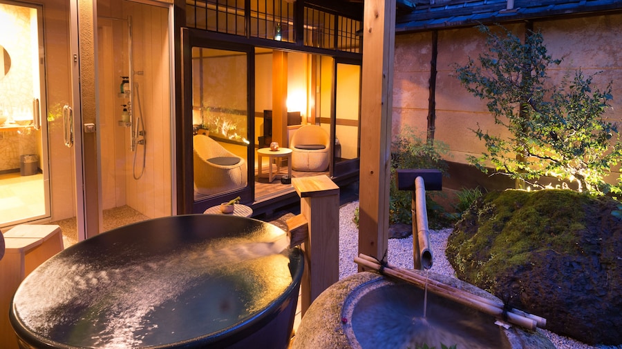 Nazuna Kyoto Nijo-jo