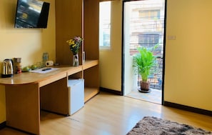 In-room safe, desk, rollaway beds, free WiFi - JP Inn Pattaya (Pattaya)