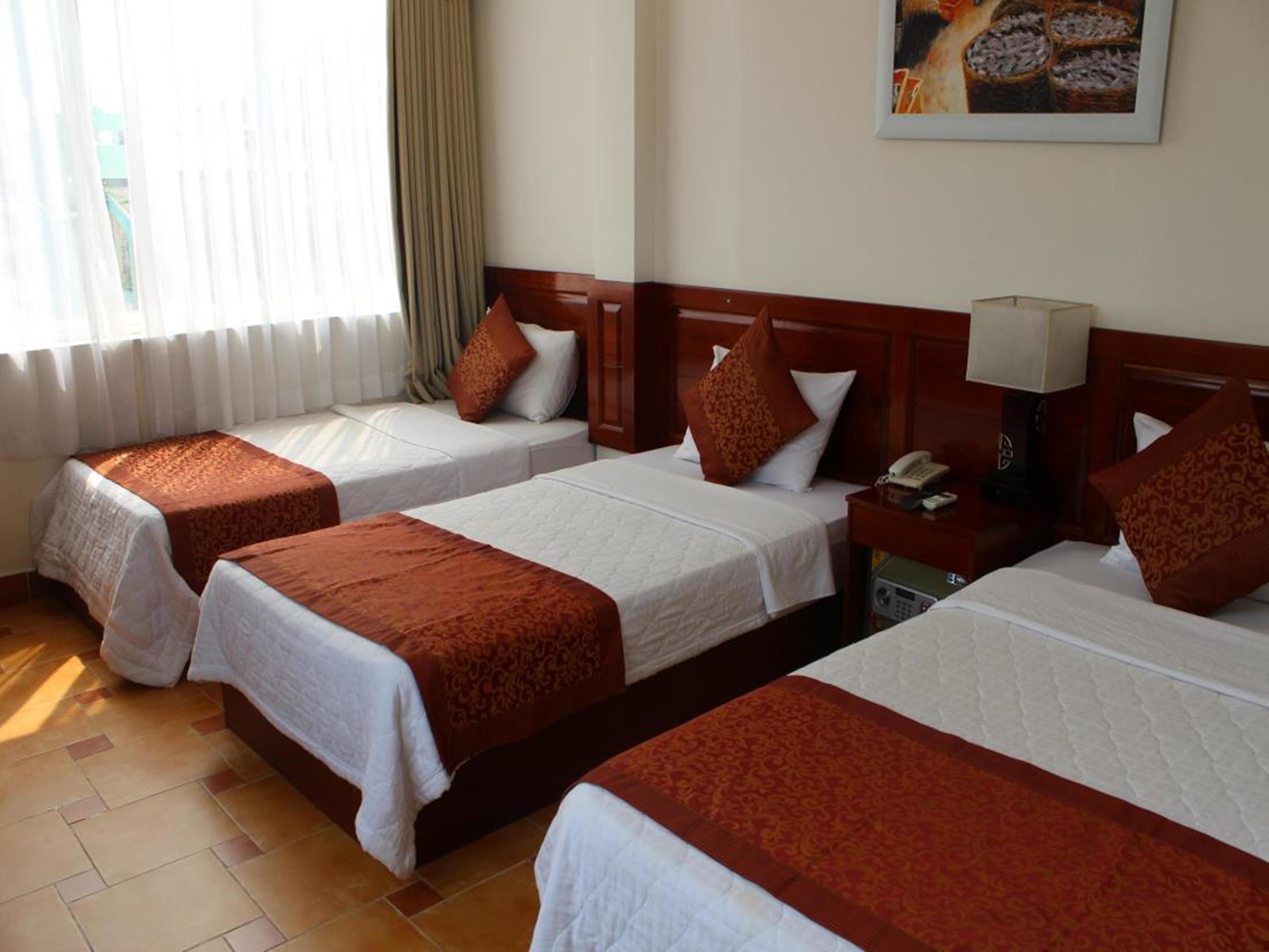 superior triple room | in-room safe, desk, rollaway beds, free wifi