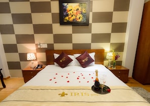 Standard Double Room, 1 Queen Bed | Room amenity