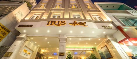 Front of property – evening/night