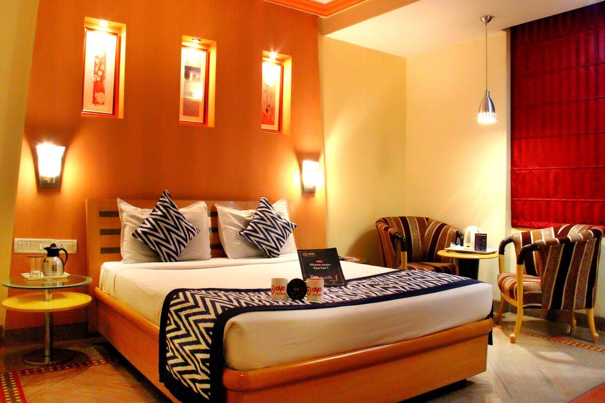 standard double or twin room, 1 double bed, private bathroom | in-room safe, desk, free wifi