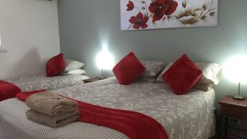 Chambre Triple Supérieure, plusieurs lits | Décoration personnalisée, ameublement personnalisé