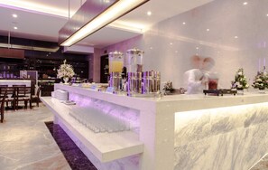 Breakfast, lunch, dinner served; international cuisine - Army Hotel (Hanoi)