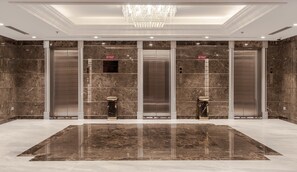 Interior - Army Hotel (Hanoi)