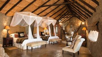 Family Double or Twin Room | Hypo-allergenic bedding, individually decorated, individually furnished