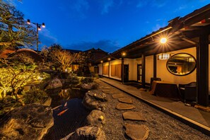 Front of property - evening/night - Ishinoya Izunagaoka (TKP Hotels & Resorts) (Izunokuni)