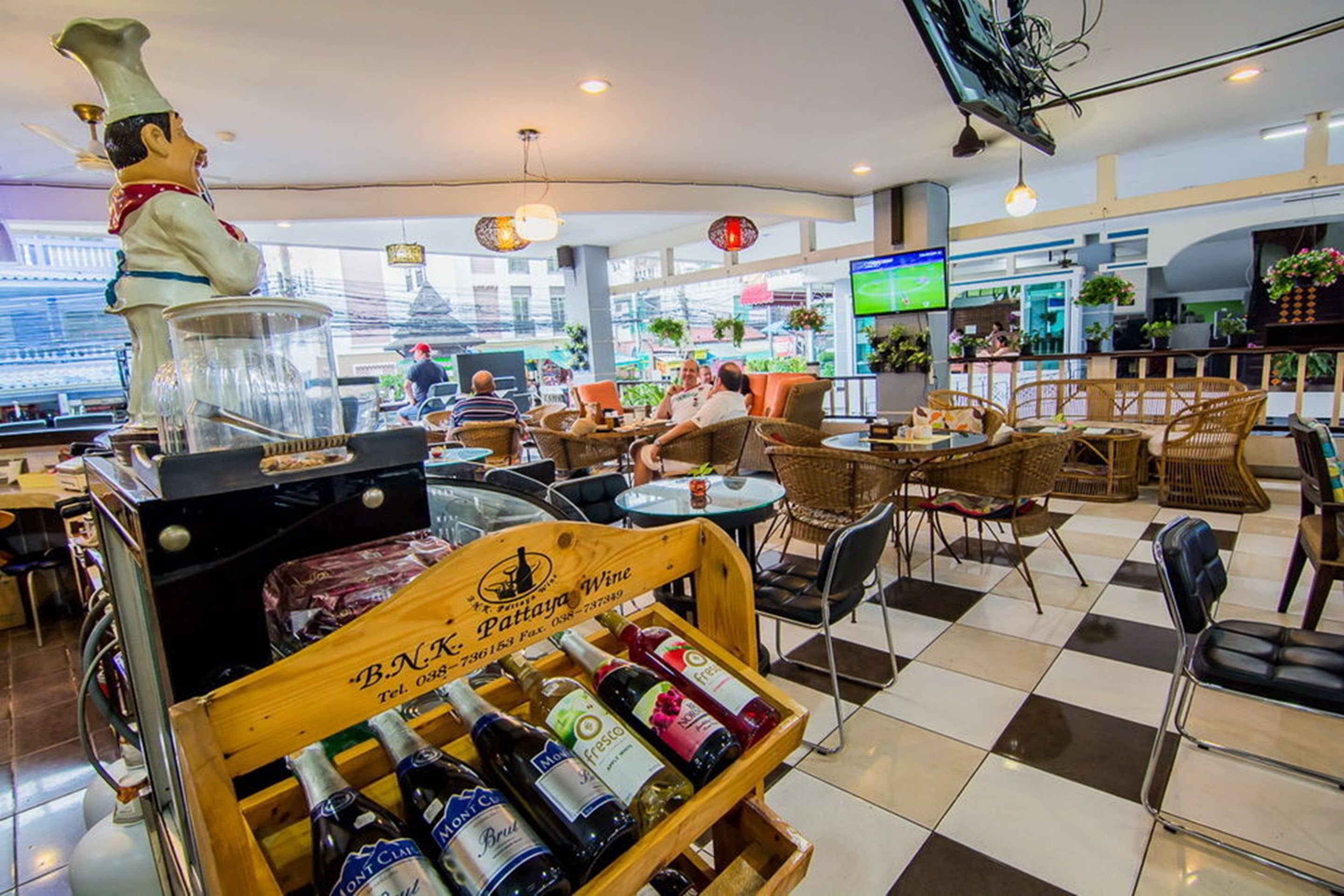 Foto - Sutus Court 5