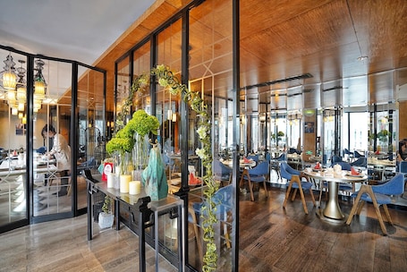 Se sirven almuerzos y cenas