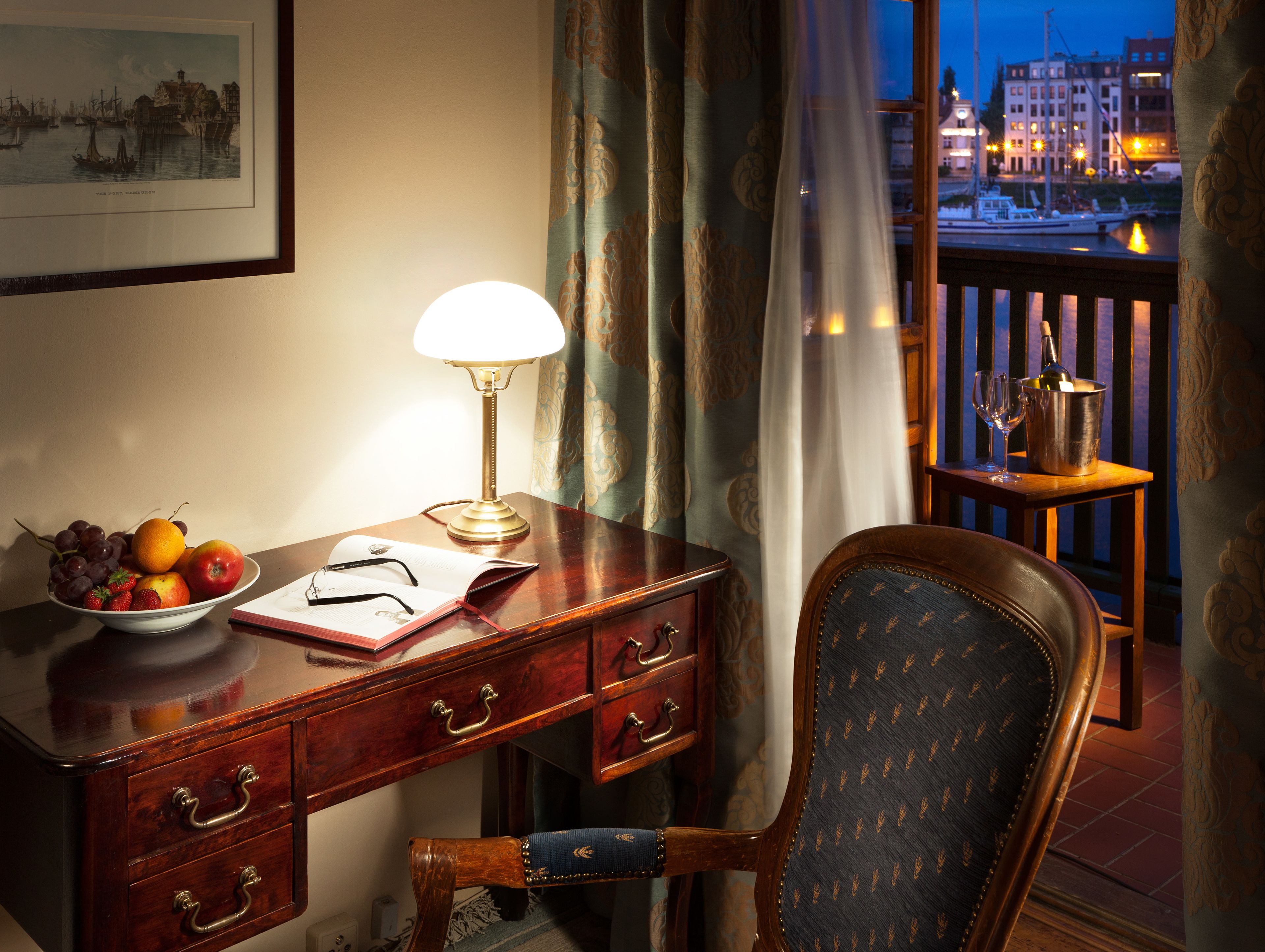 Apartment | Room amenity