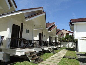 Property grounds - Cleon Villas Pension (Puerto Princesa)
