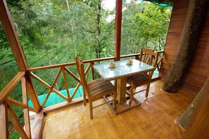 บ้านต้นไม้ | ระเบียง