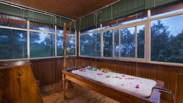 Body treatments, facials, Ayurvedic treatments, massage/treatment rooms