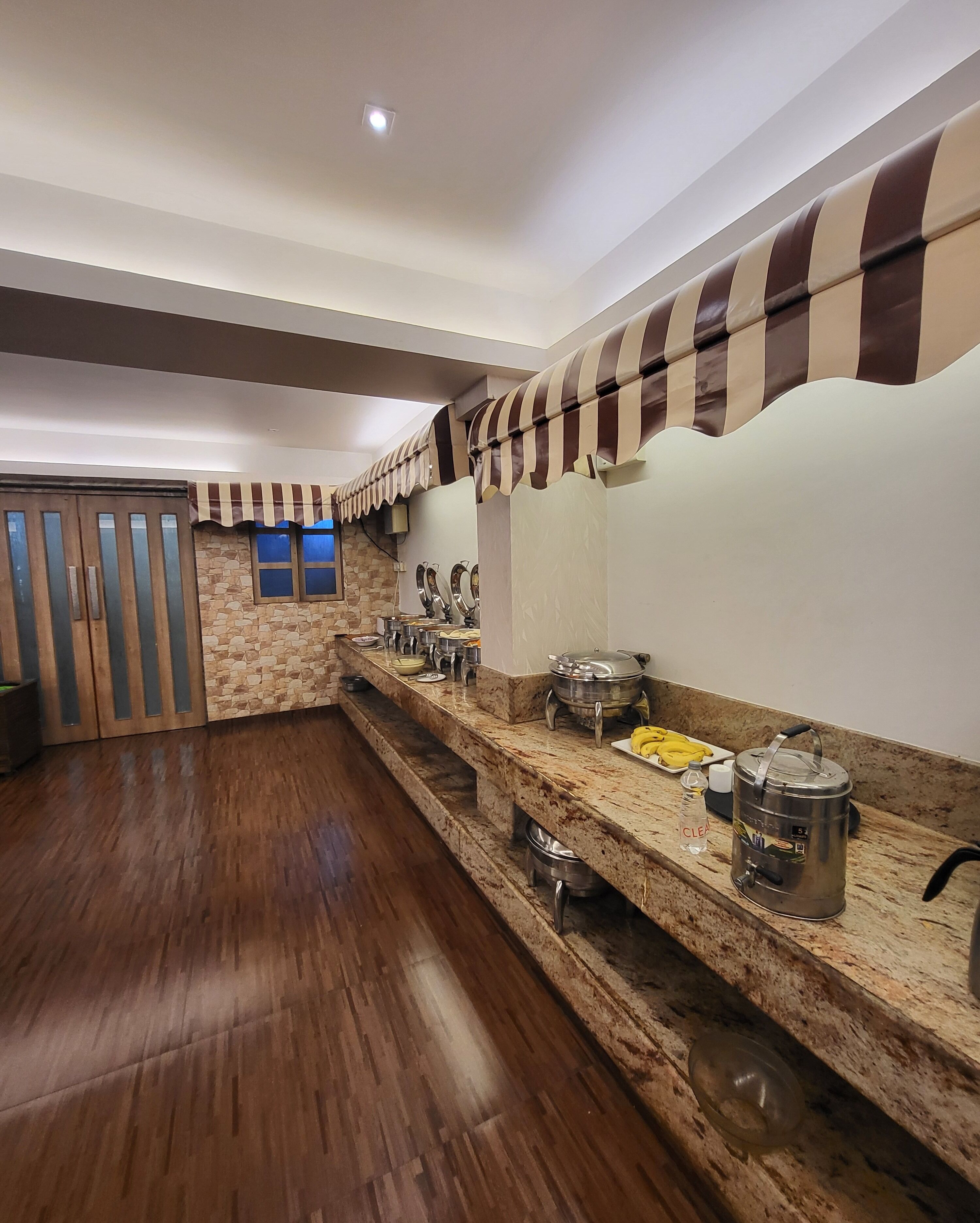 Daily local cuisine breakfast (INR 150 per person)