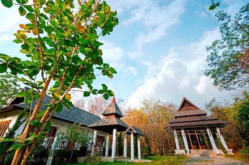 Tak Andaman Resort & Hotel