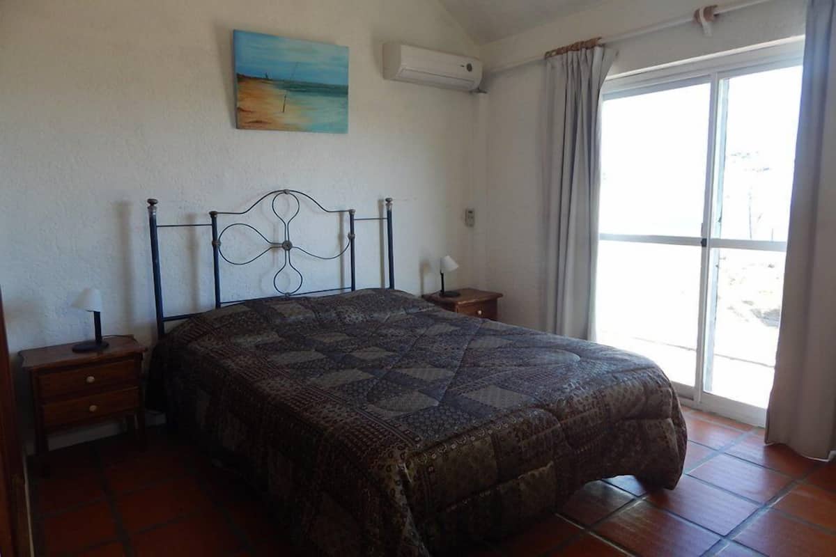 Appartement, 1 chambre | Coffres-forts dans les chambres, lits bébé (en supplément)