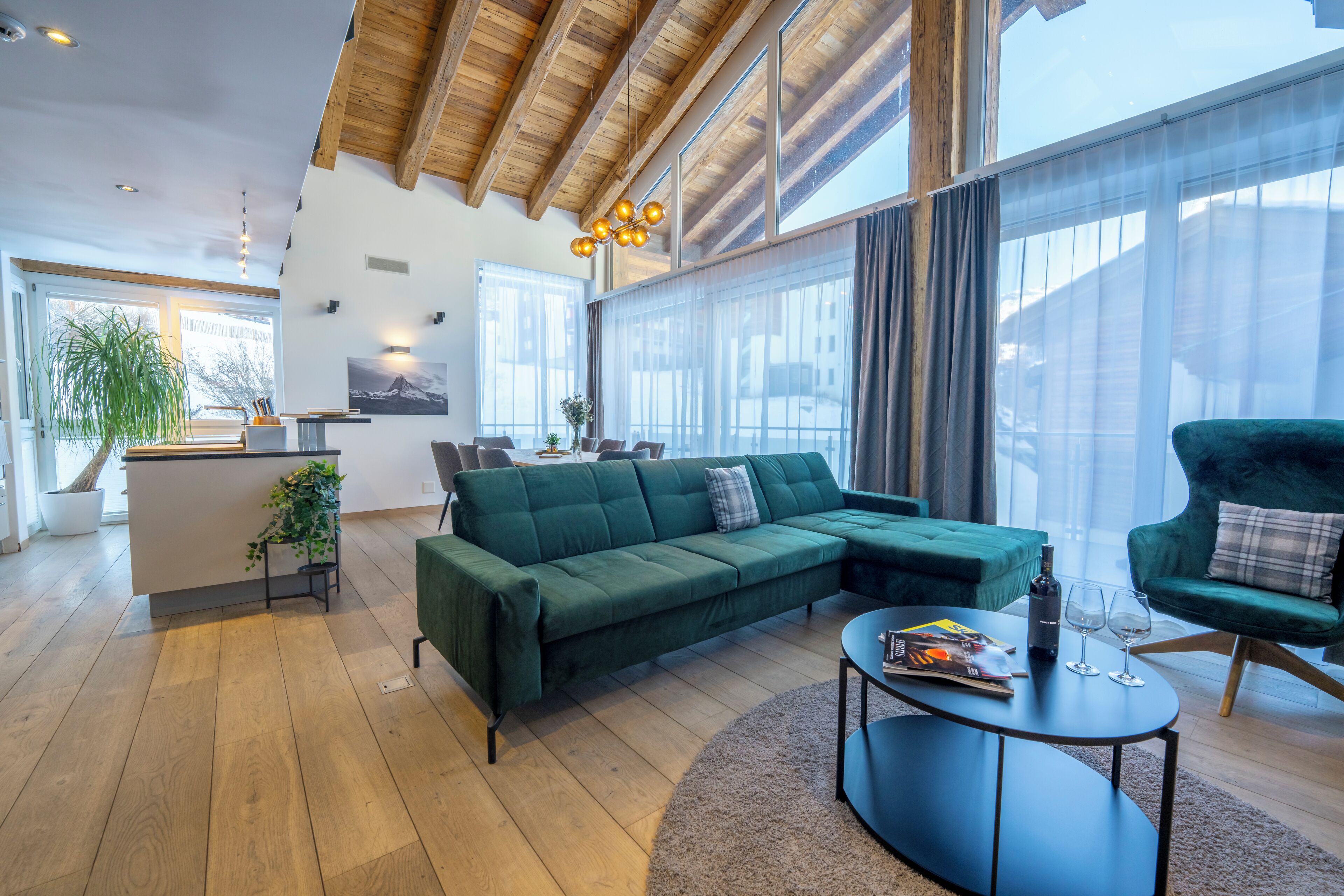 Premium Penthouse, 4 Bedrooms | Living area | 110-cm flat-screen TV with cable channels, TV, fireplace