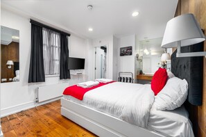 Minibar, in-room safe, blackout drapes, soundproofing