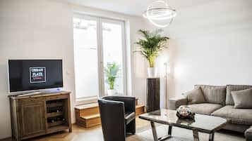 Comfort-penthouselejlighed - 3 soveværelser - terrasse (Getreidemarkt) | Stue | Fladskærms-tv, betalingsfilm