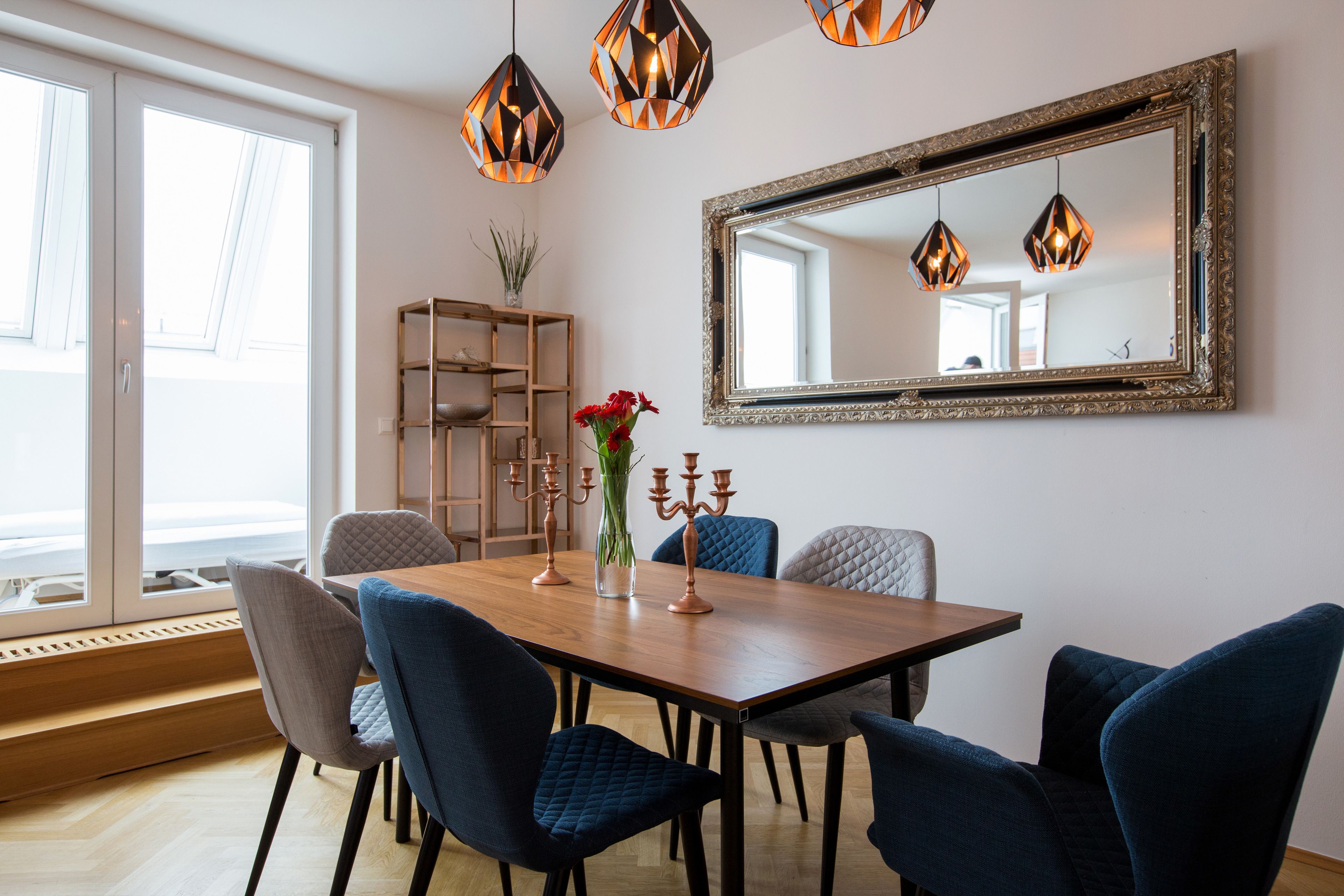 Penthouse, 3 Bedrooms (Getreidemarkt) | In-room dining