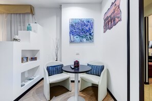 ทีวีจอแบน