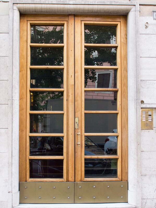 Entrée de l’hébergement