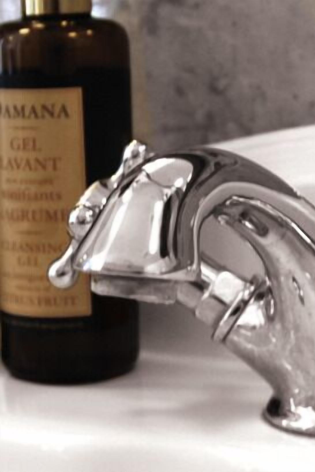 shower, free toiletries, hair dryer, bathrobes