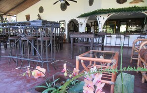 Breakfast, lunch, dinner served; international cuisine, garden views