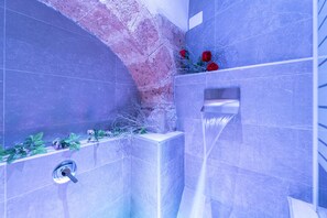 Deluxe Suite | Deep soaking bathtub - B&B Eraclio (Barletta)
