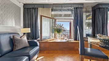 Deluxe Suite, Sauna (St. Mark View) | Living area | Flat-screen TV