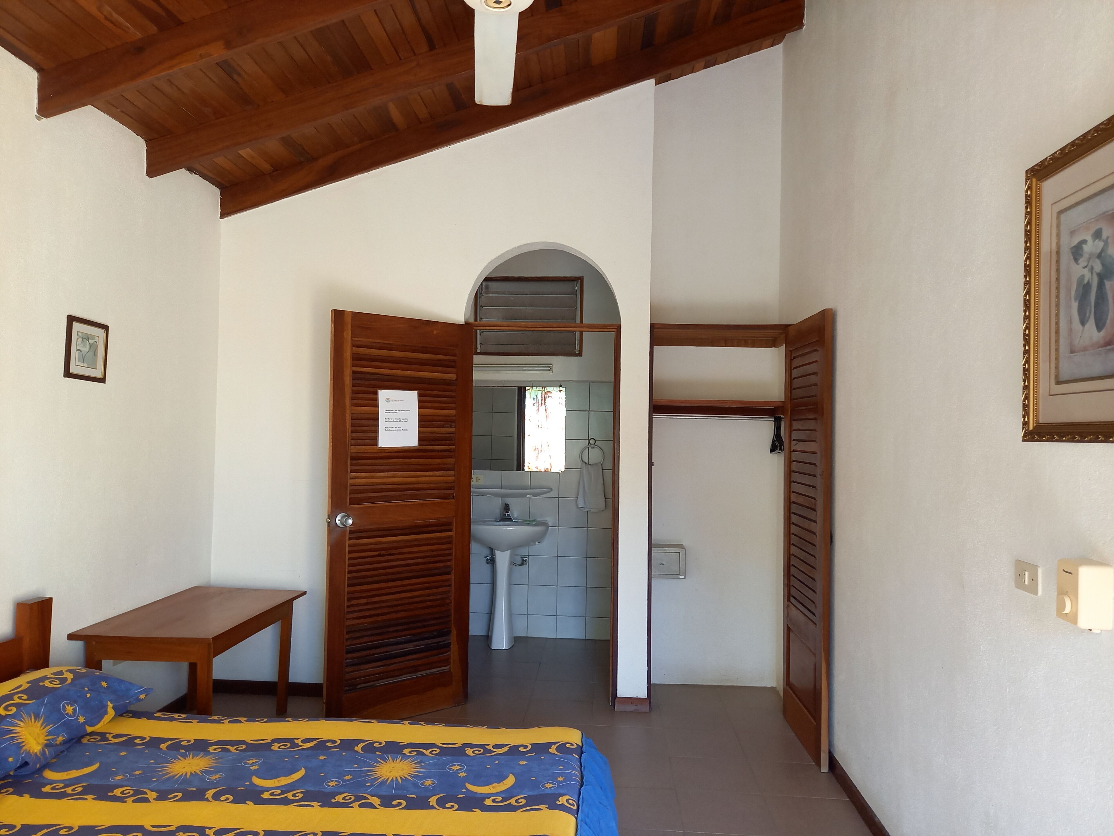 1 bedroom, in-room safe, free wifi, bed sheets