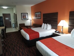 办公桌、笔记本电脑工作区、免费 WiFi、床单