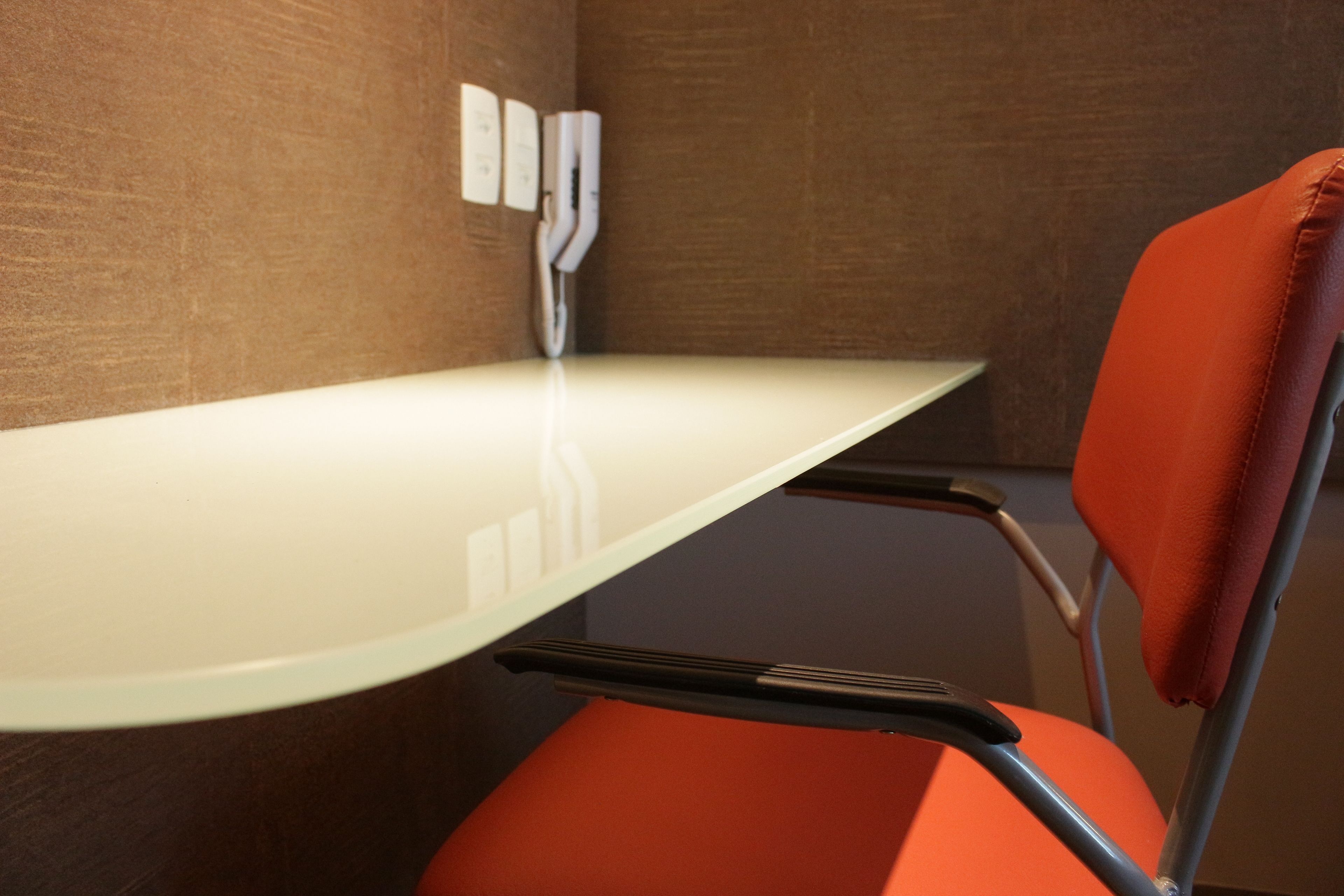 minibar, in-room safe, desk, laptop workspace