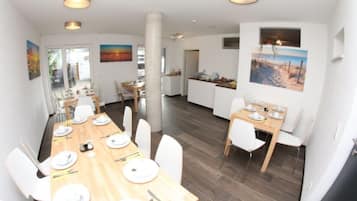 Daily buffet breakfast (EUR 16 per person)