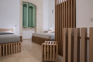Minibar, coffres-forts dans les chambres, ameublement personnalisé