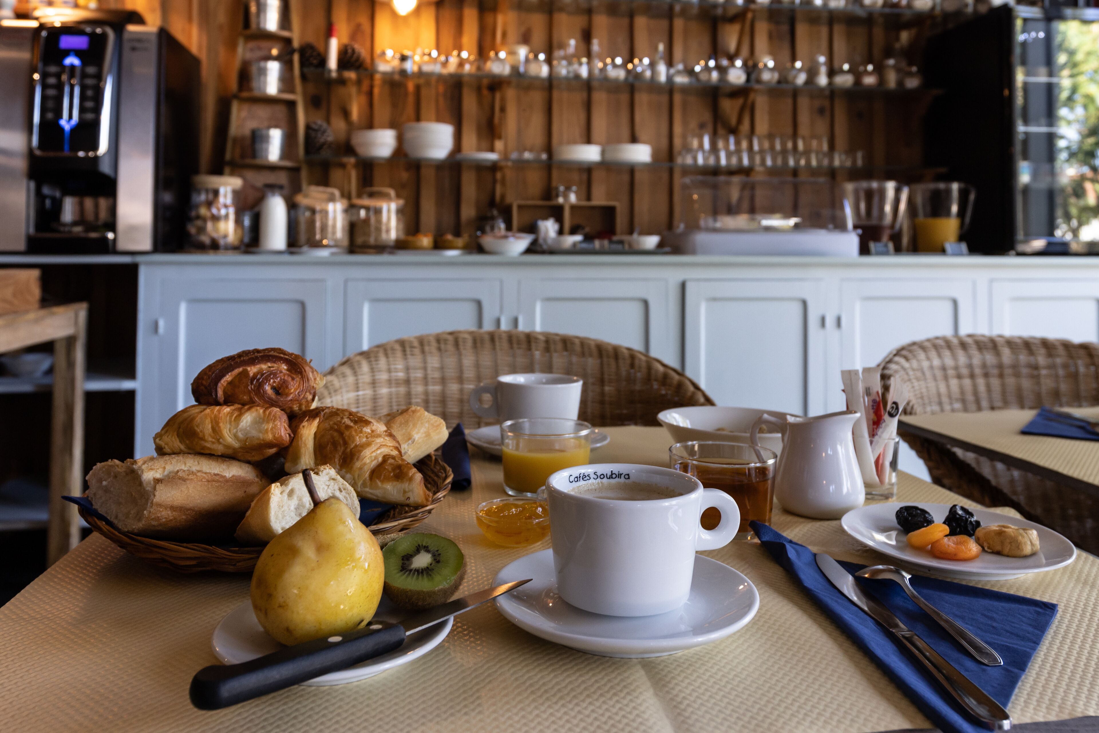 daily buffet breakfast (eur 14 per person)