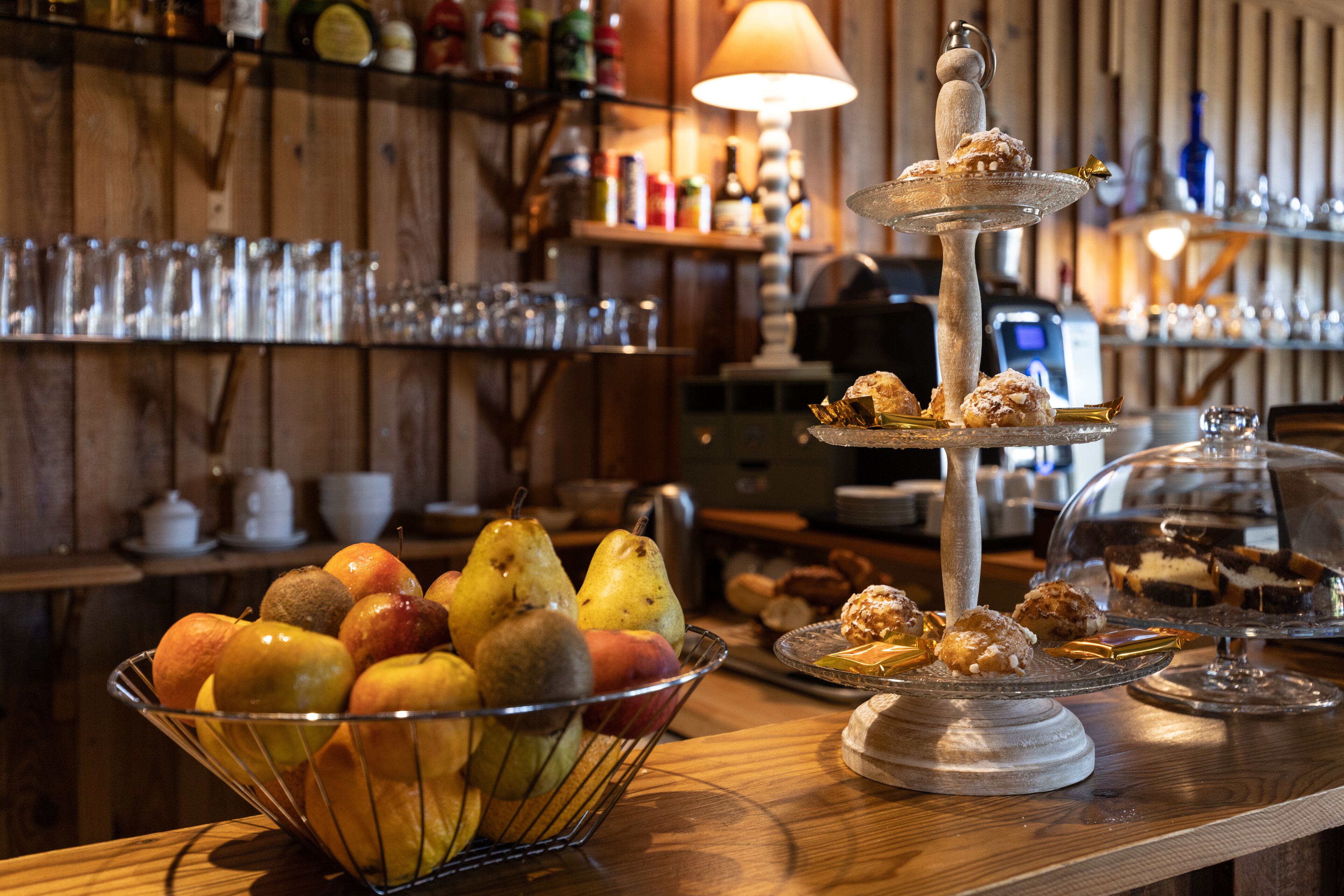 daily buffet breakfast (eur 14 per person)