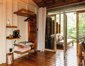 Jungle Cabin | 咖啡和/或咖啡機