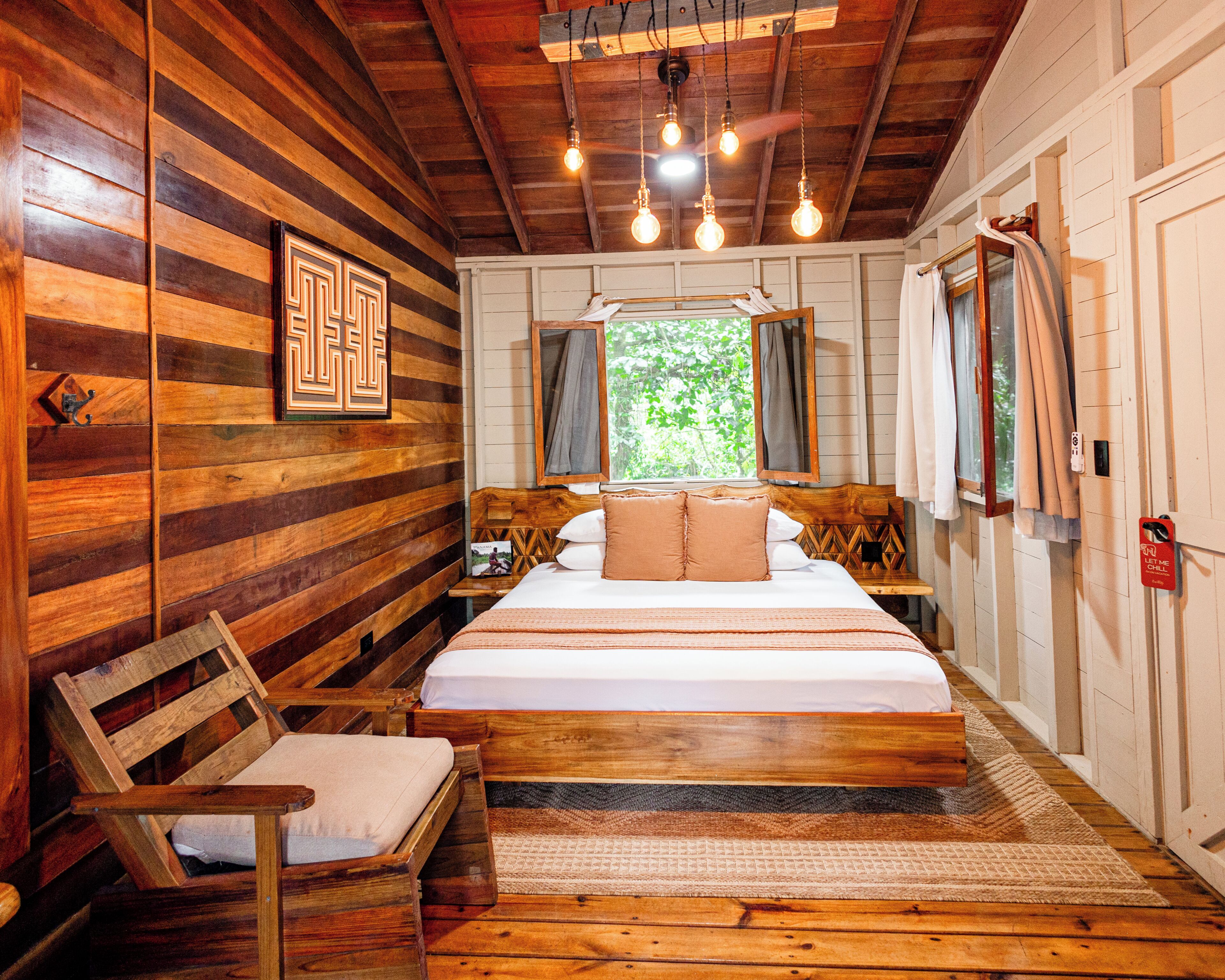 Jungle Cabin | Interior