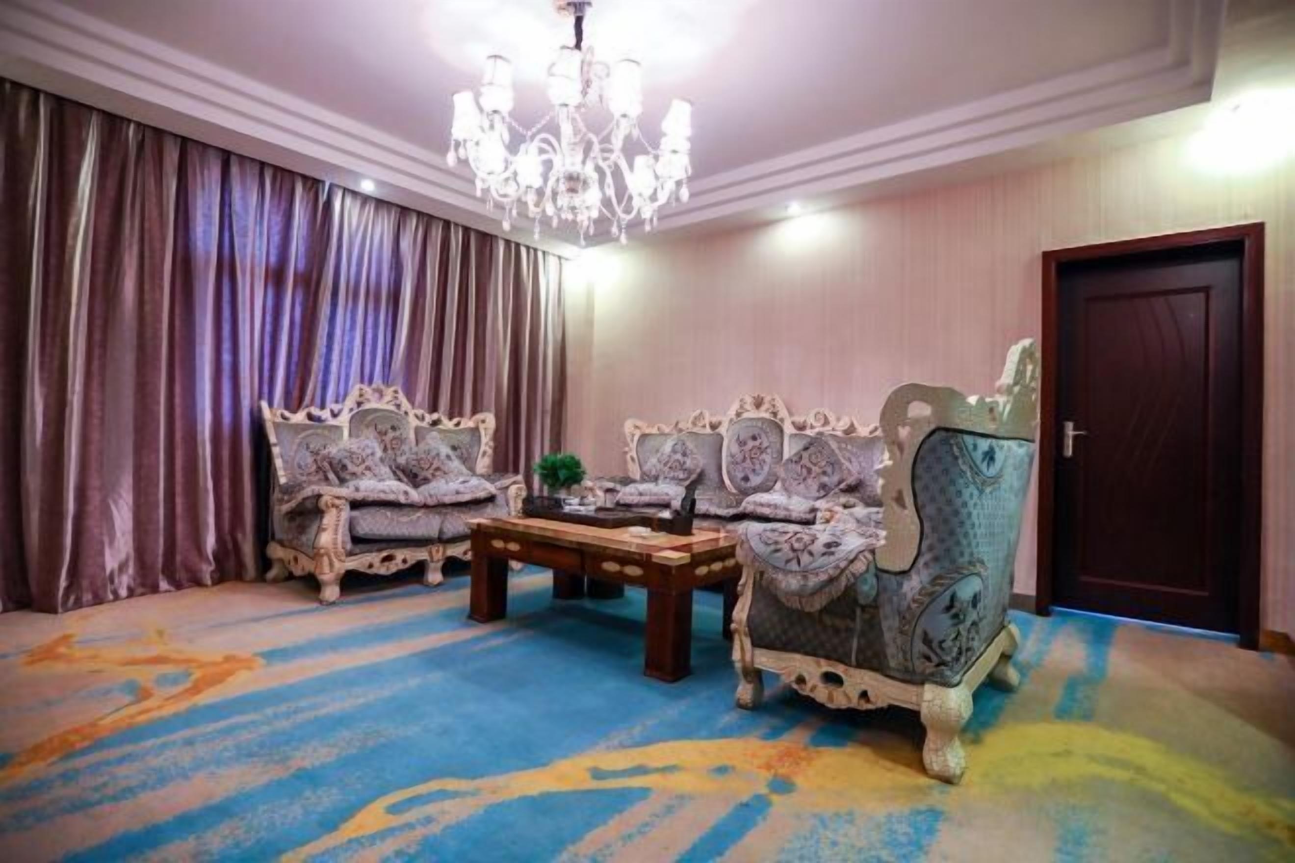 Minibar, in-room safe, iron/ironing board, alarm clocks