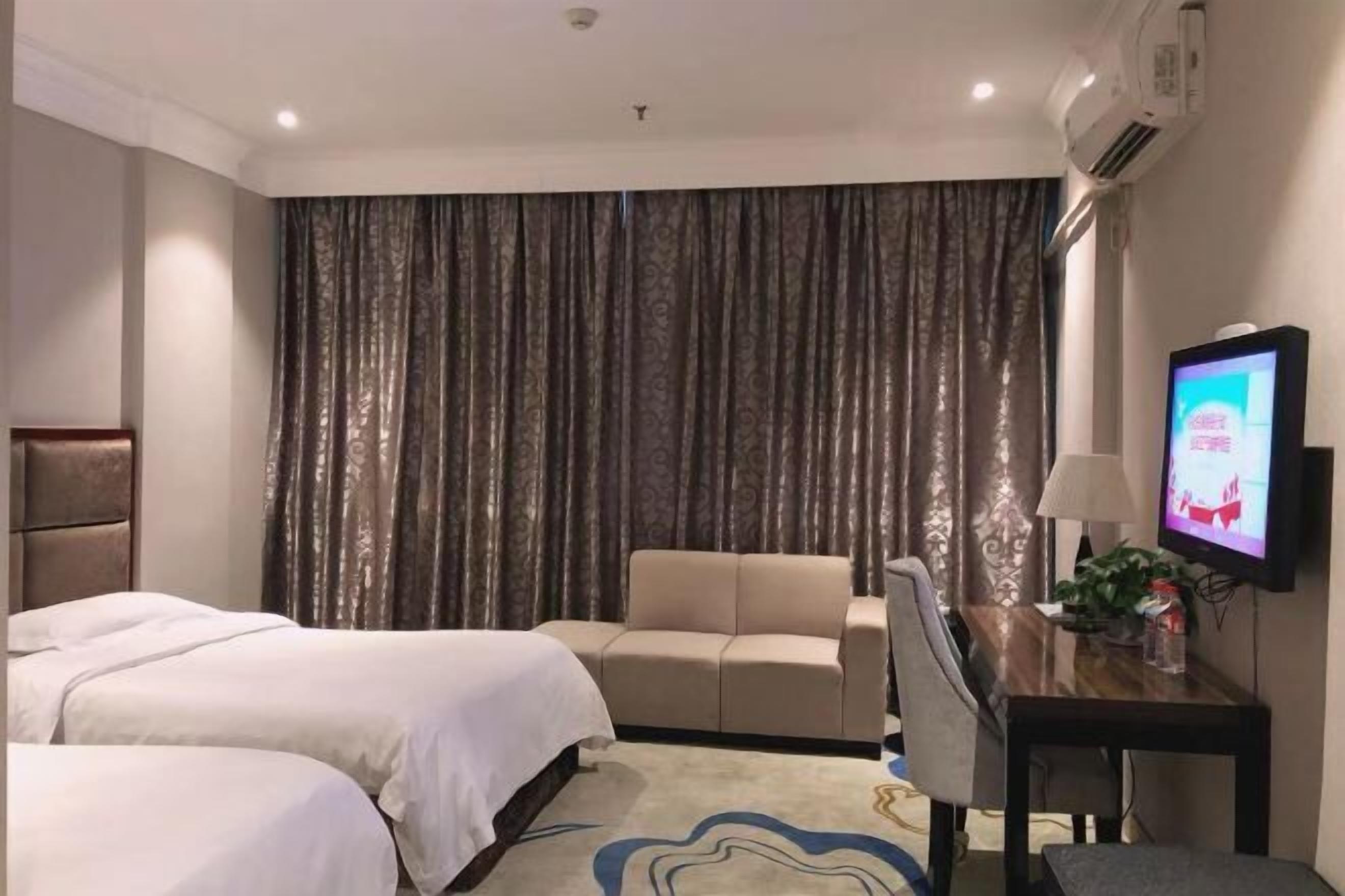 Minibar, in-room safe, iron/ironing board, alarm clocks