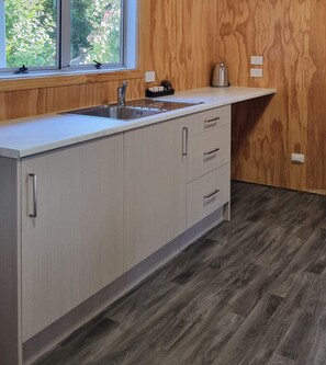 豪華客房 | 私人廚房 | 雪櫃、微波爐、咖啡機/沖茶器